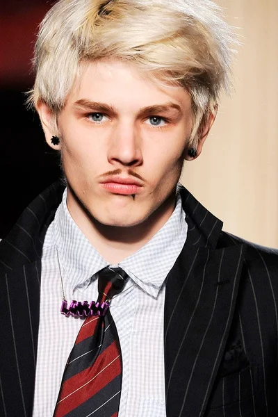 Look 67